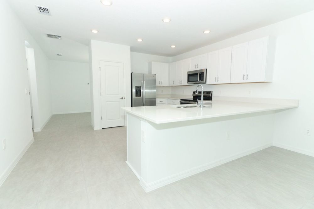 006-Kitchen