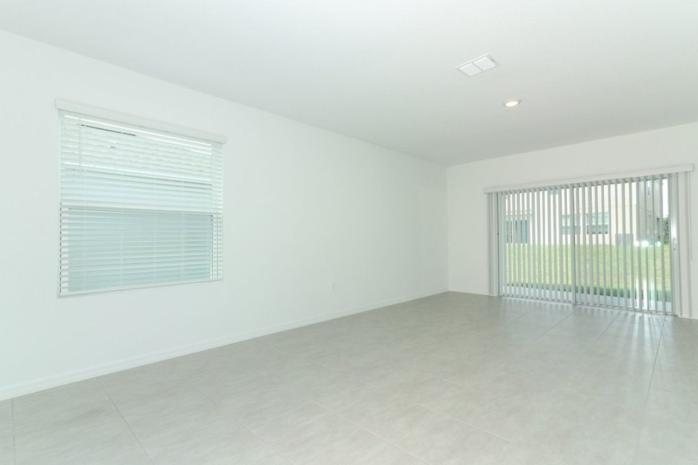 013-Family_Room_Dining_Room_Alt_View