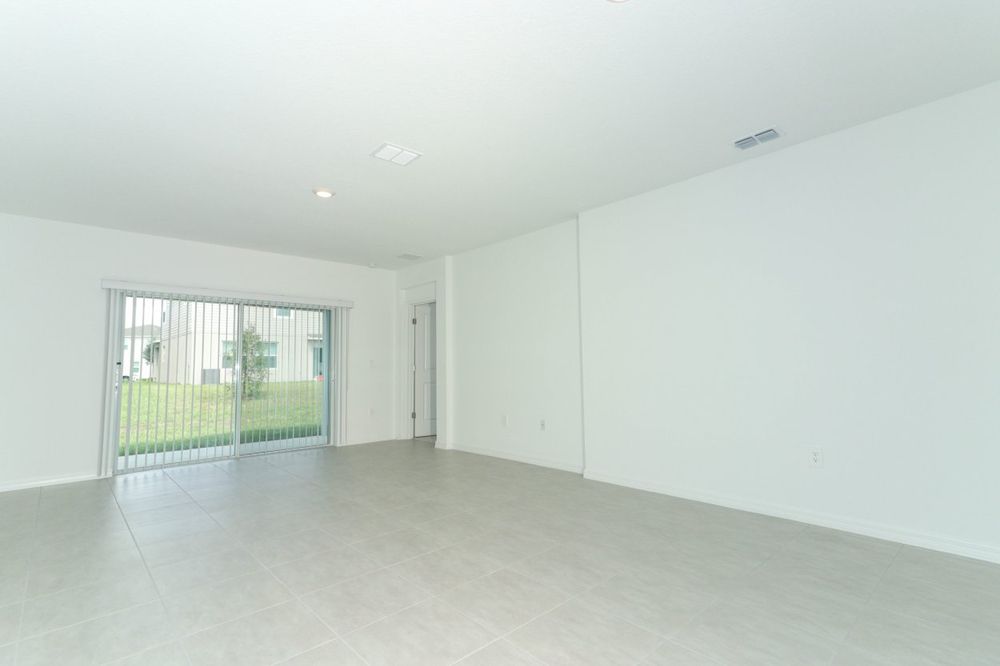 014-Family_Room_Dining_Room_Alt_View