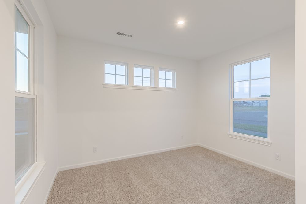 02 Flex Room