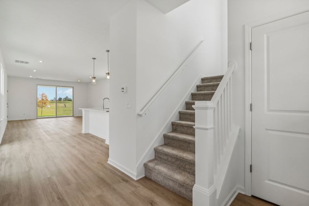 02 Front Entry