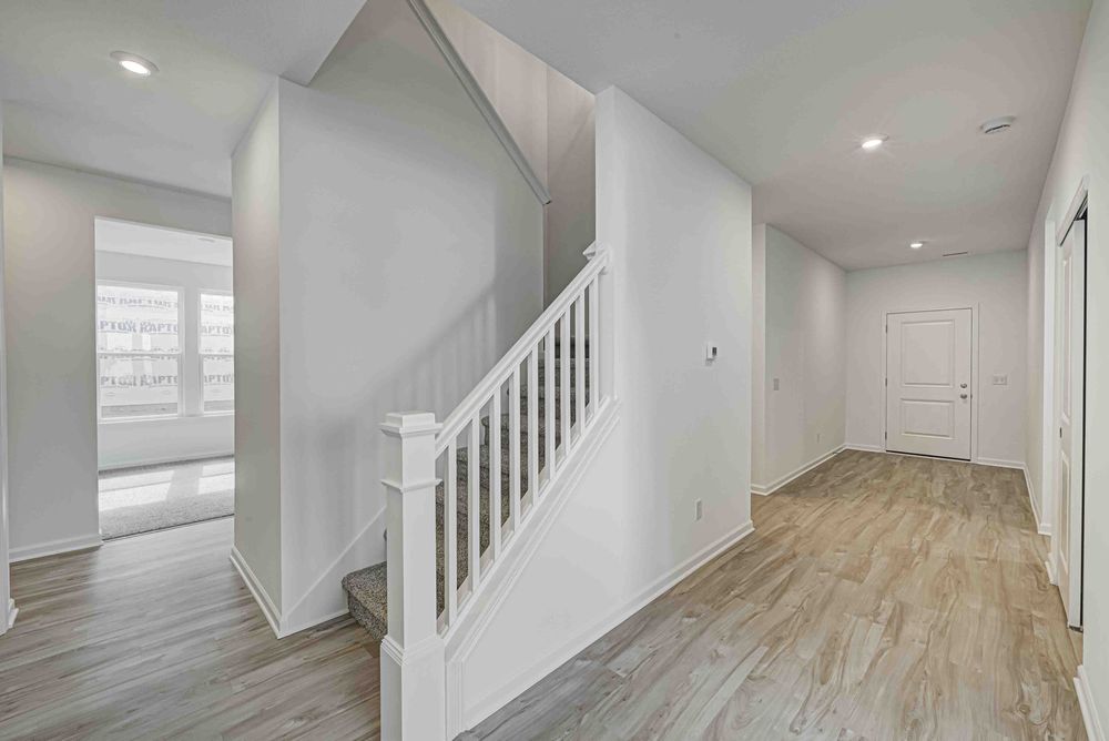 03 Entry Hallway