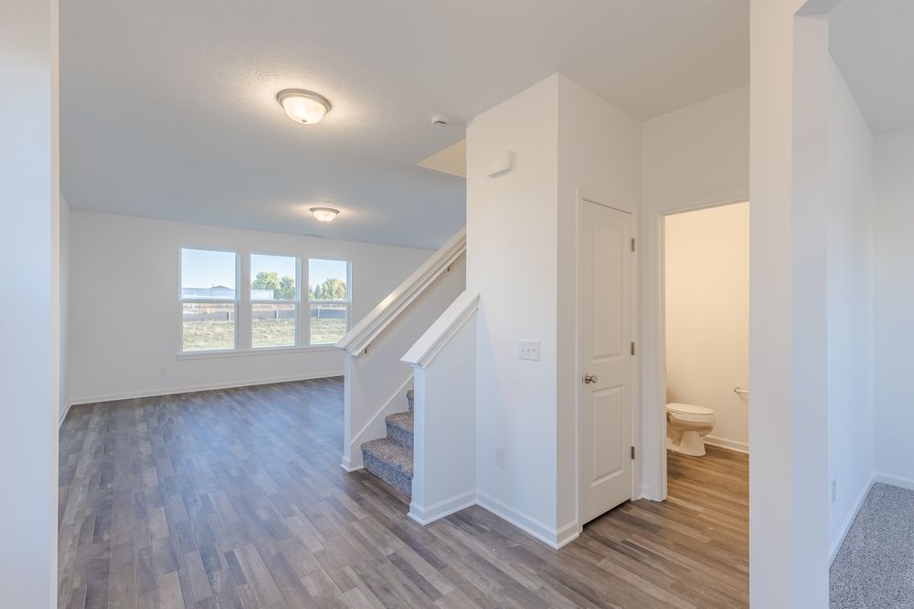 04 Entry Foyer