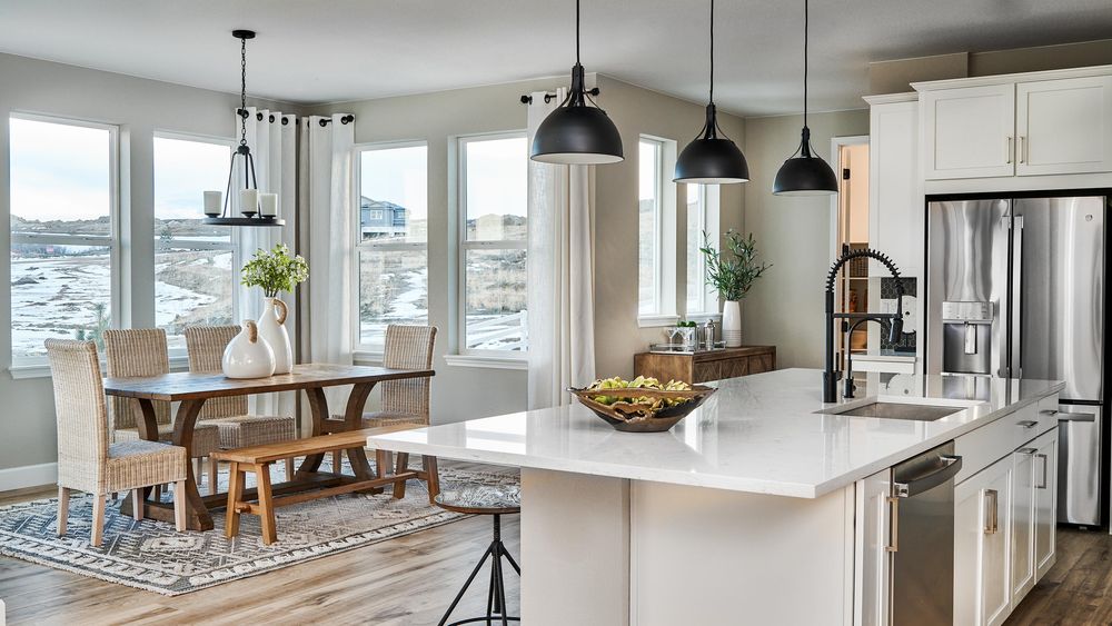 05 Taylor-Morrison-Crystal-Valley-The-Copper-02-13-23-Kitchen-Dining-Web