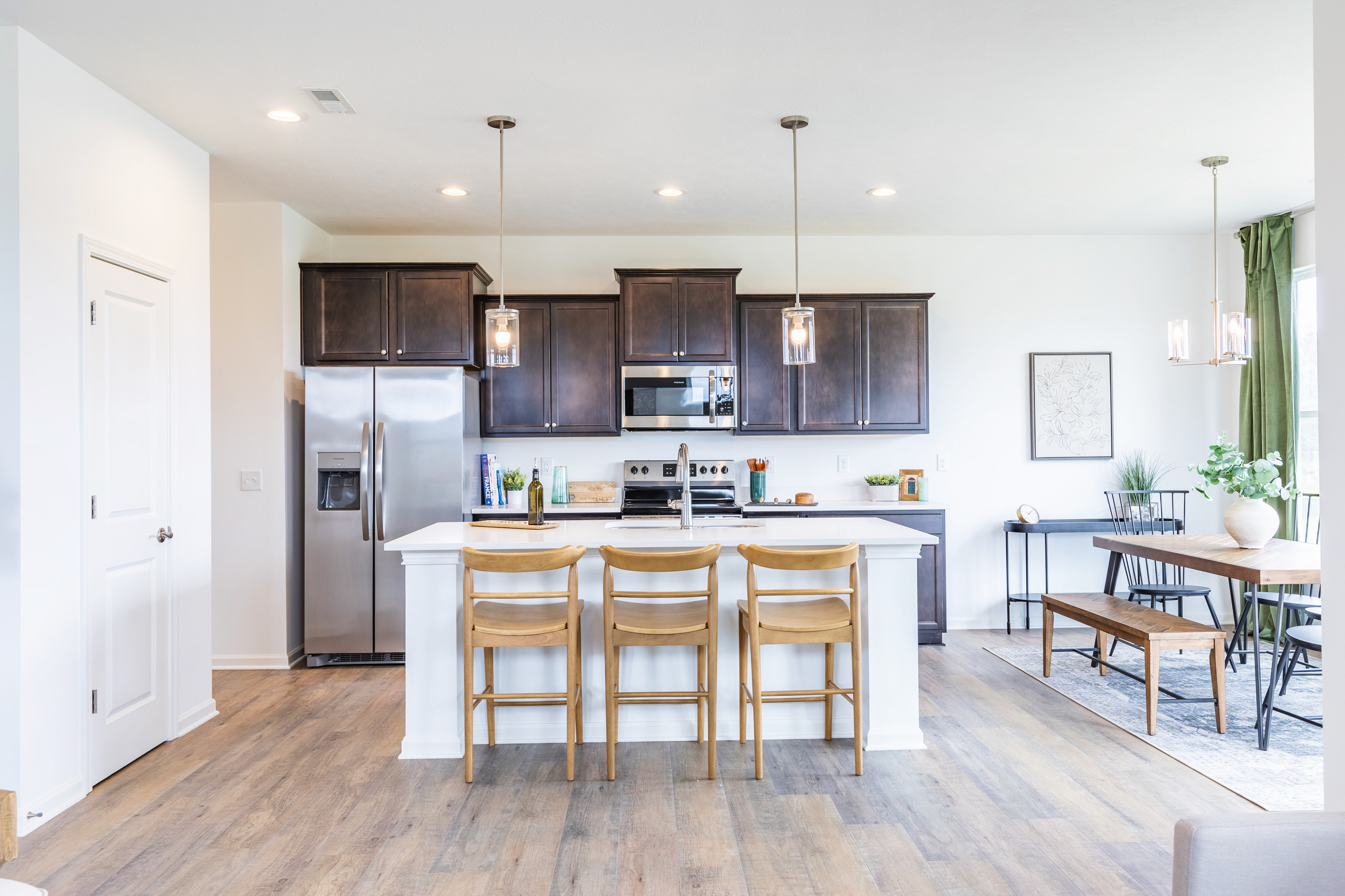 06 Kitchen