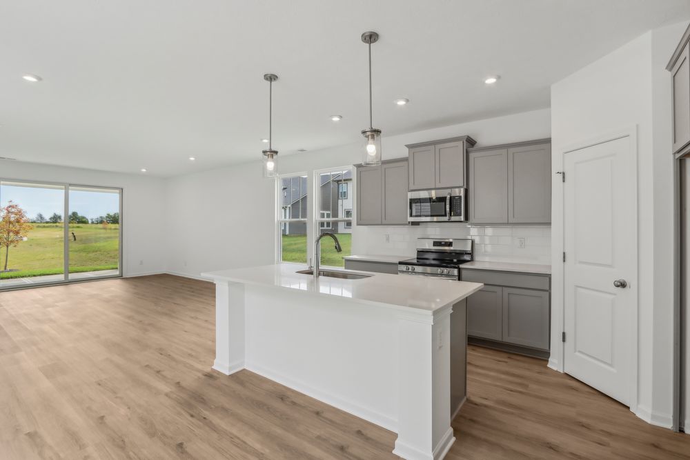 06 Kitchen