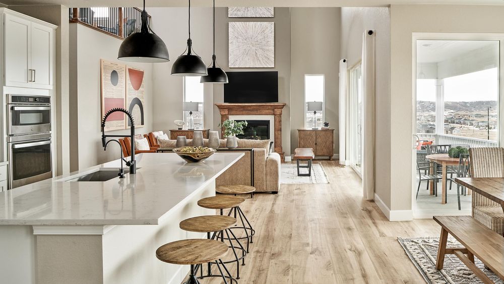 06 Taylor-Morrison-Crystal-Valley-The-Copper-02-13-23-Kitchen-Living-Web