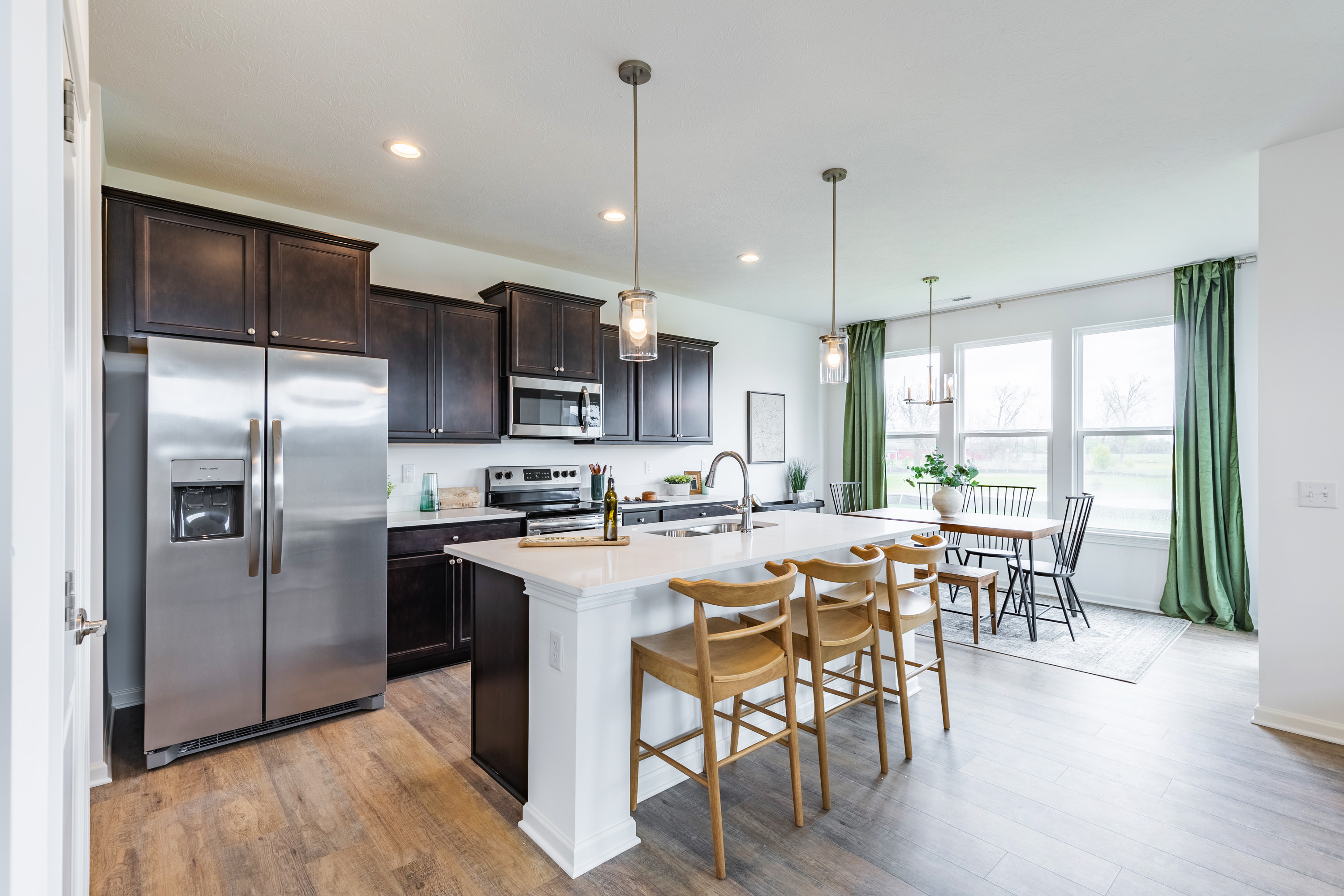 07 Kitchen