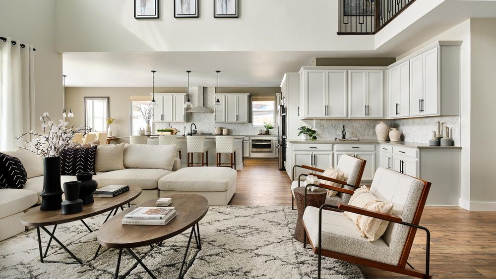 07 Taylor-Morrison-Crystal-Valley-Keystone-II-02-14-23-Livingroom-to-Kitchen-Web
