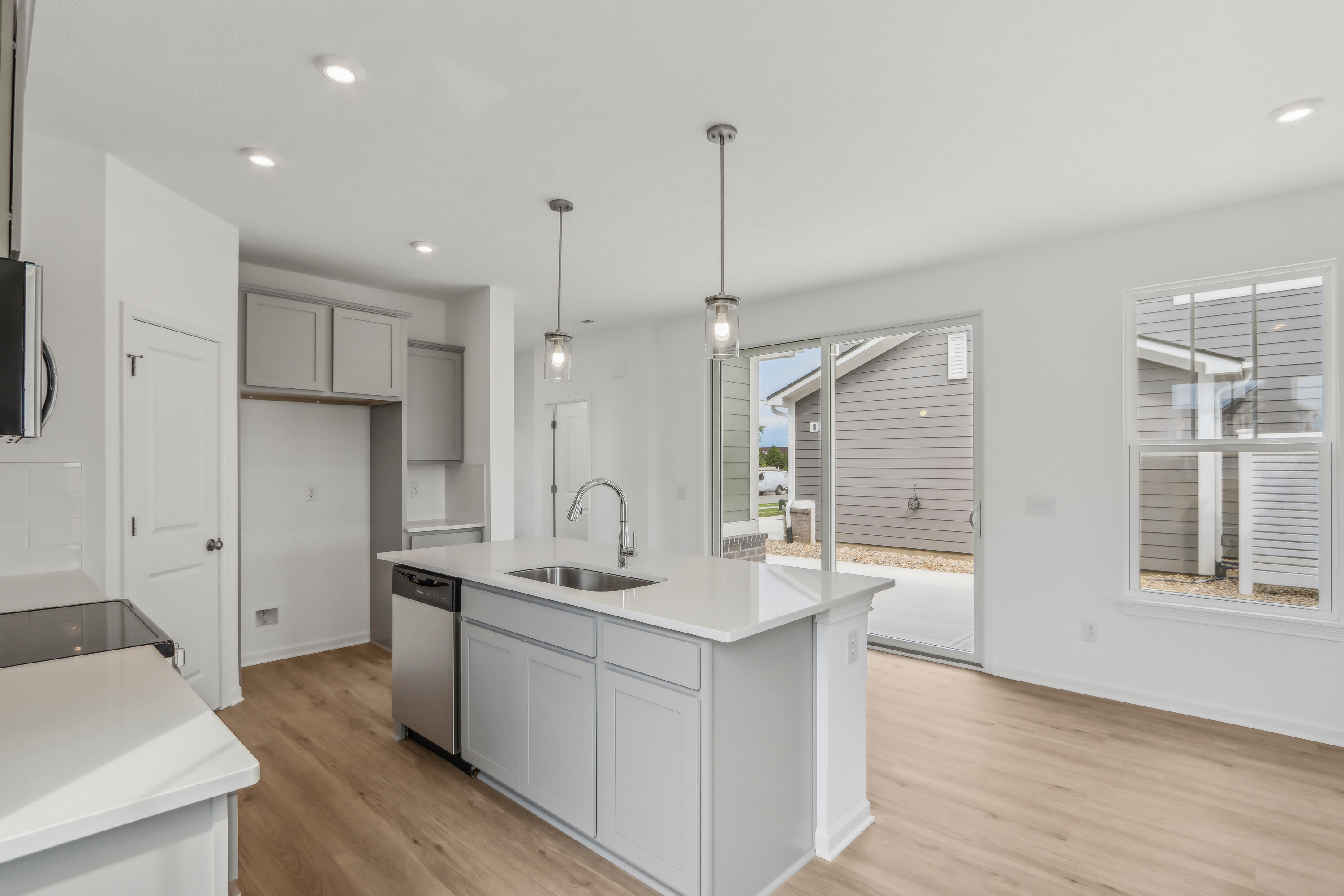 08 Kitchen