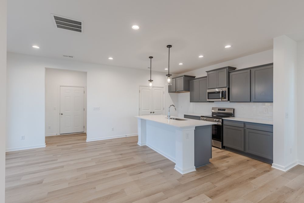 09 Kitchen