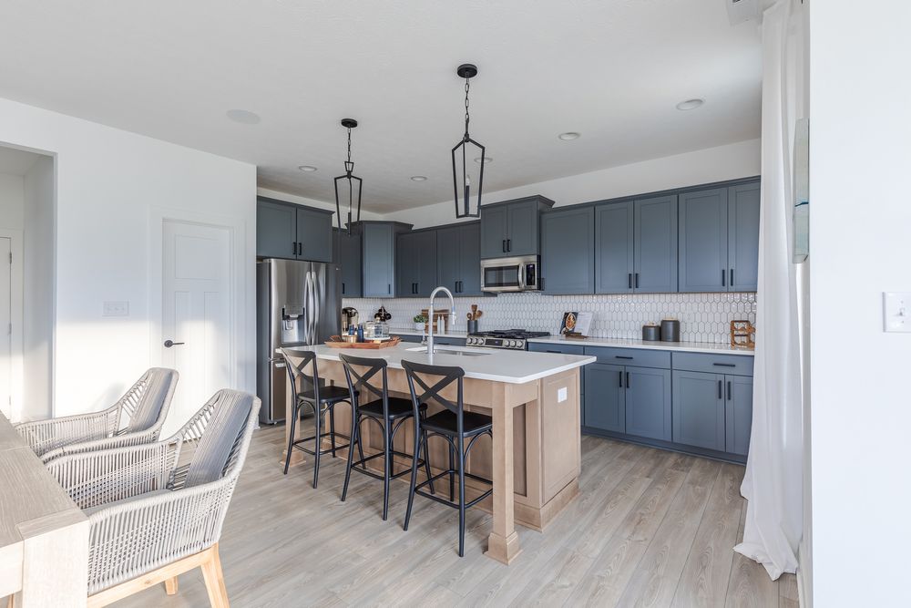 09 Kitchen