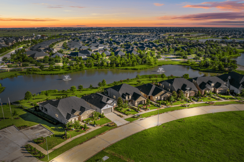 $10,000 Broker Bonus On Select Ready Now Homes and Townhomes in Tiburon