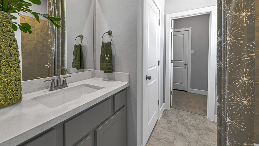 102-TM-Model 17402 Aster Falls Ct-20231206