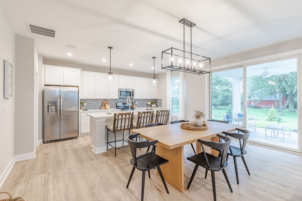 10 Dining Area