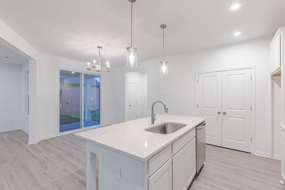 10 Kitchen