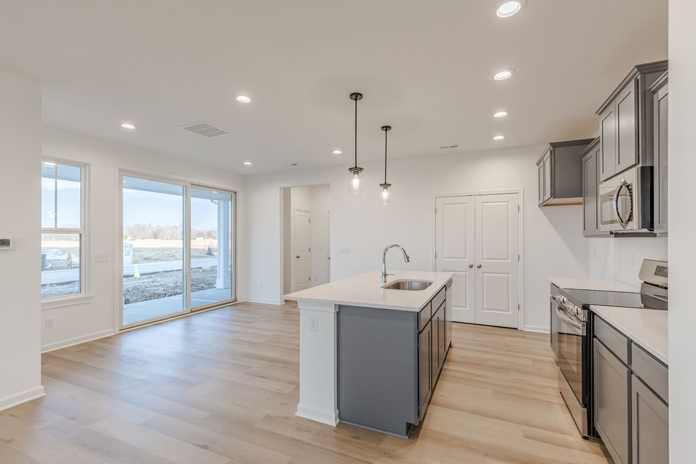 10 Kitchen