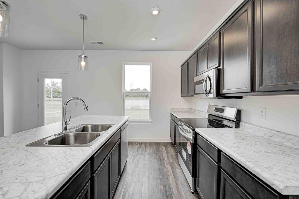 10 Kitchen