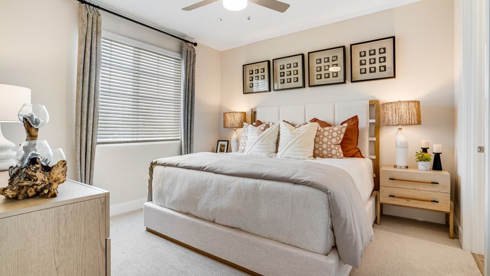 10_Unit-1_Yardly-Bellalago_Orlando_Private-Backyards_Townhome-for-Rent