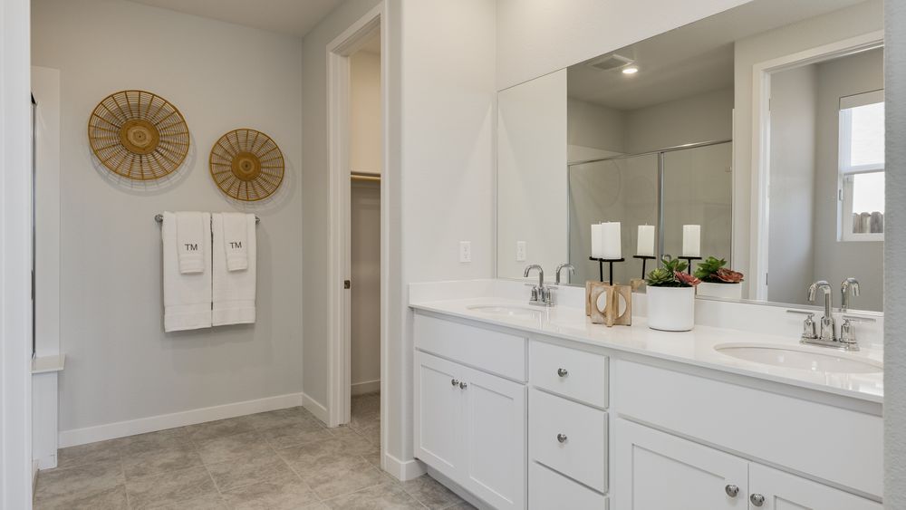 117 Larkspur