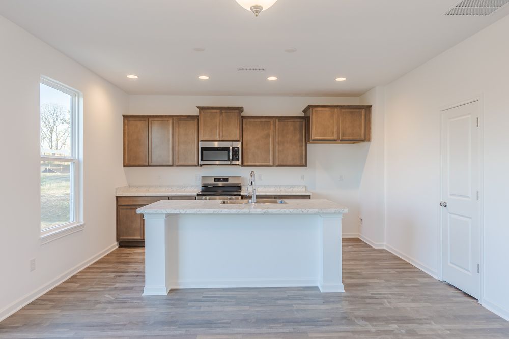 12 Kitchen