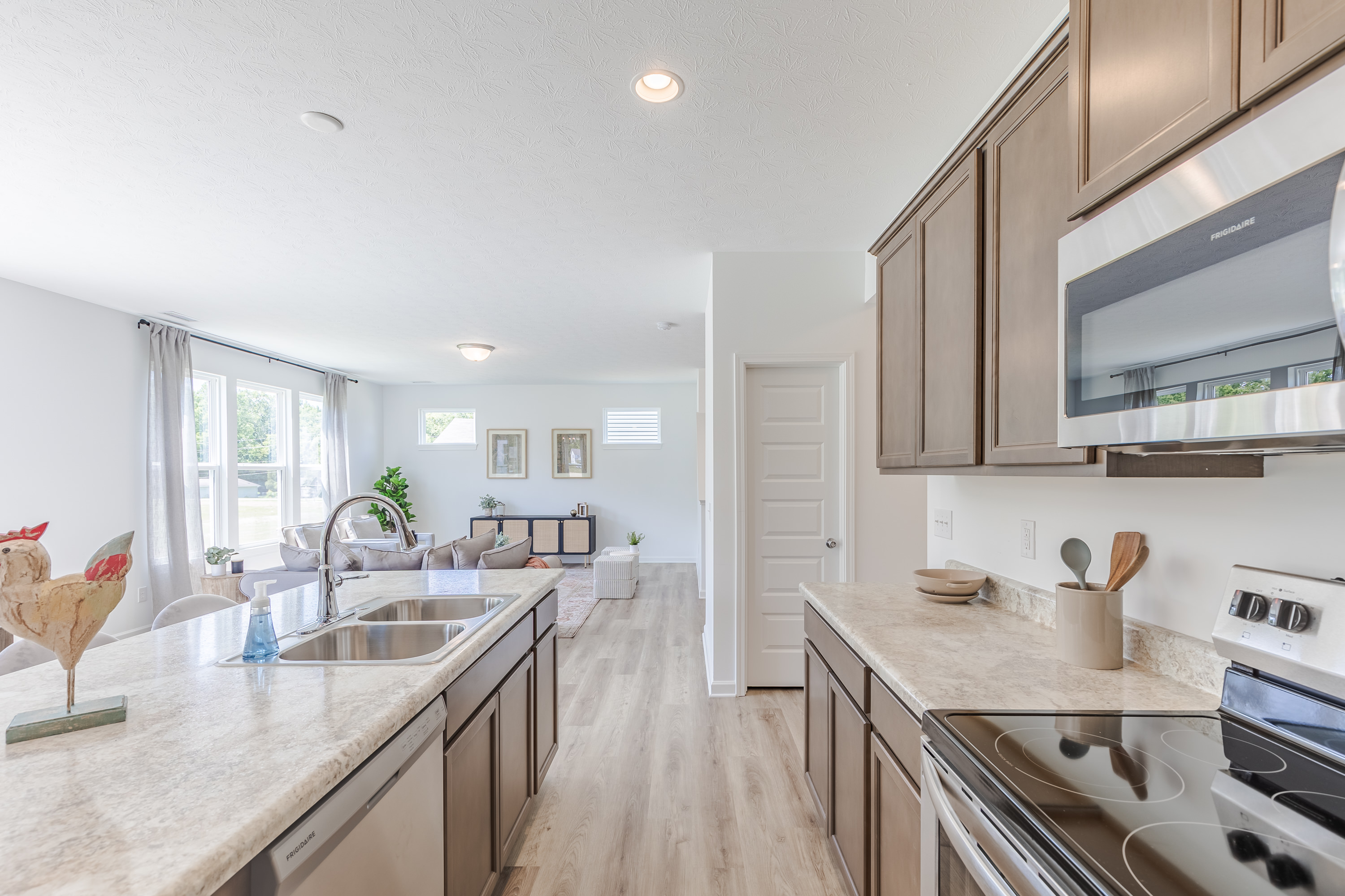 13 Kitchen