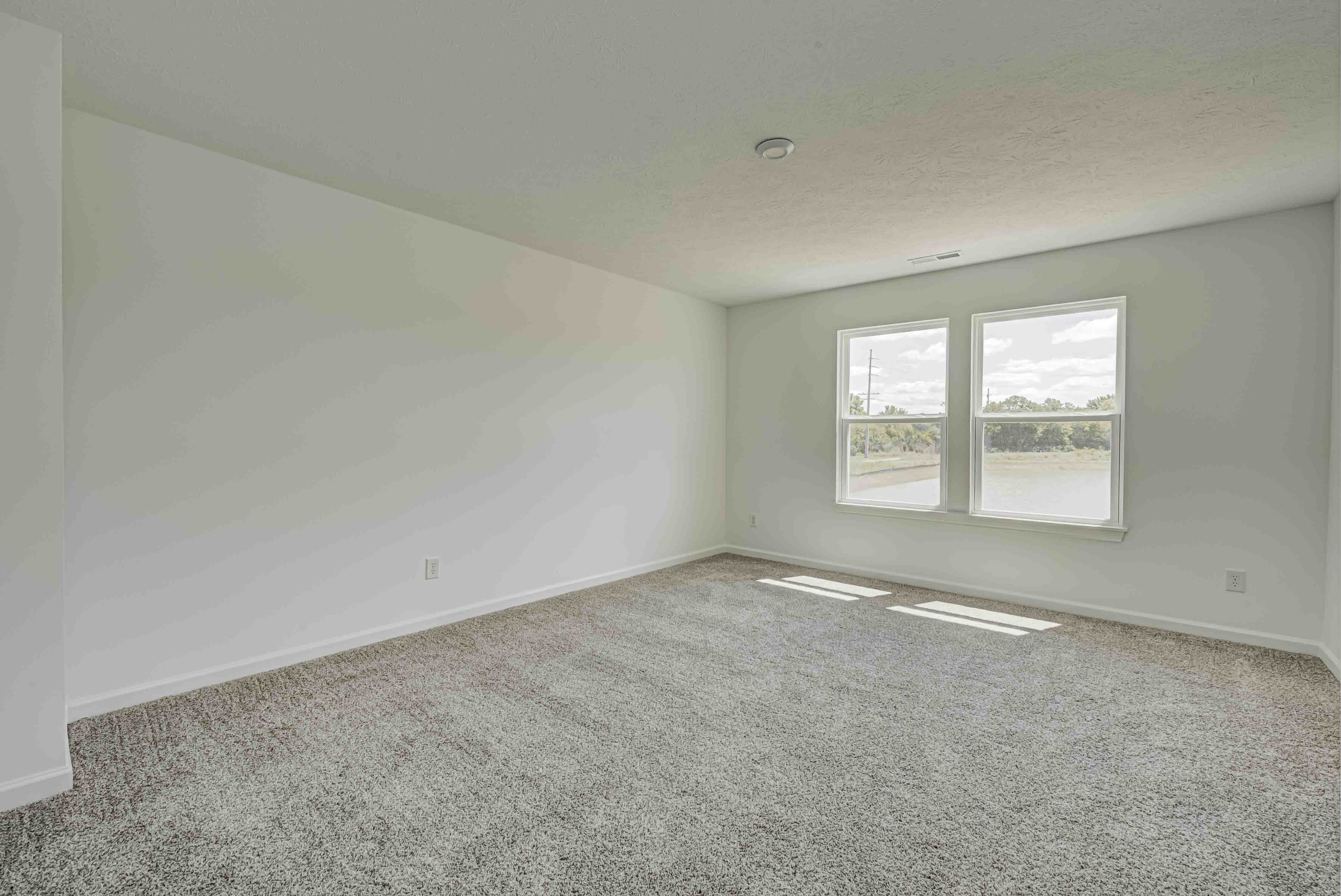 14 Primary Bedroom