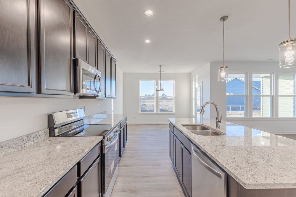 15 Kitchen