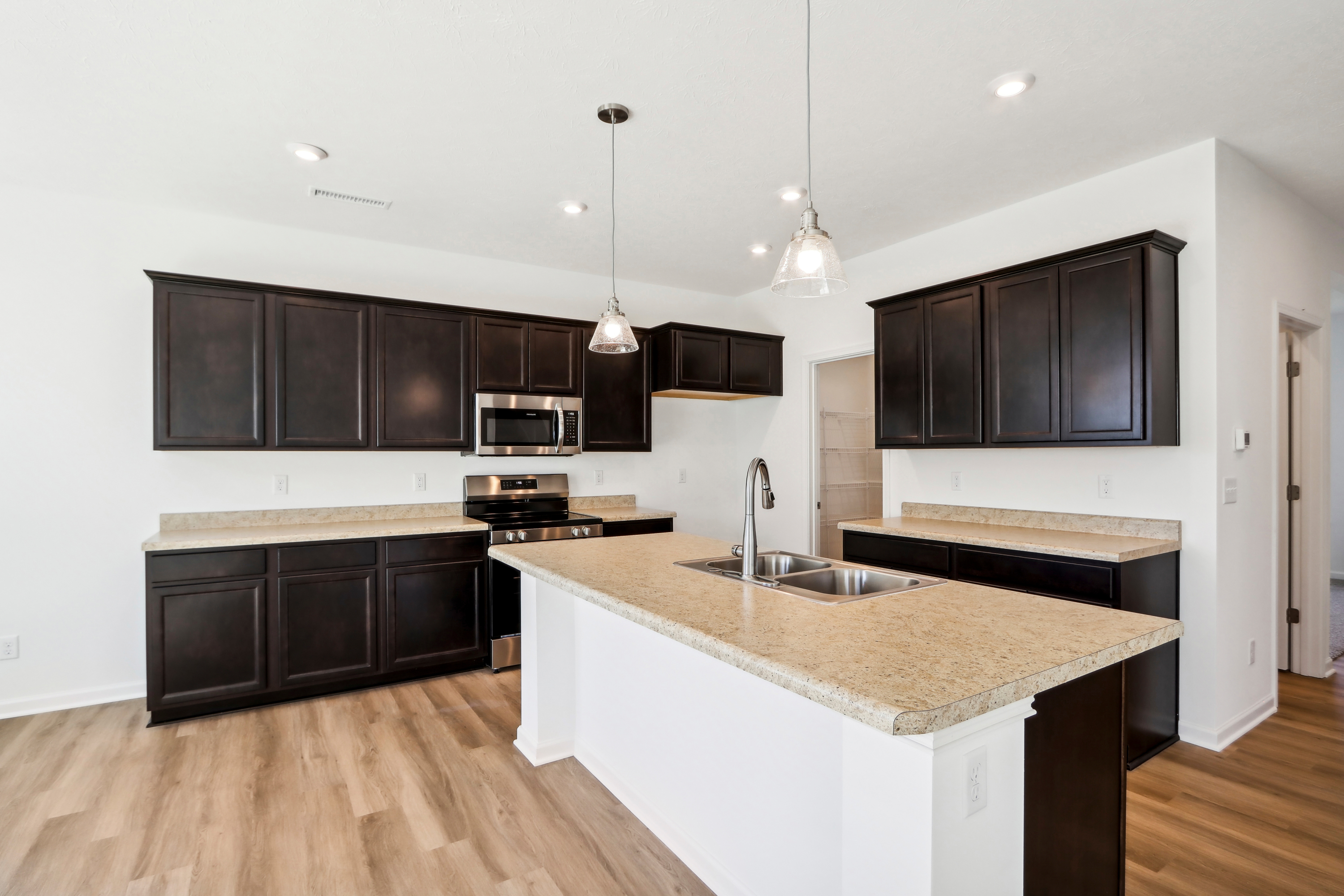 15 Kitchen
