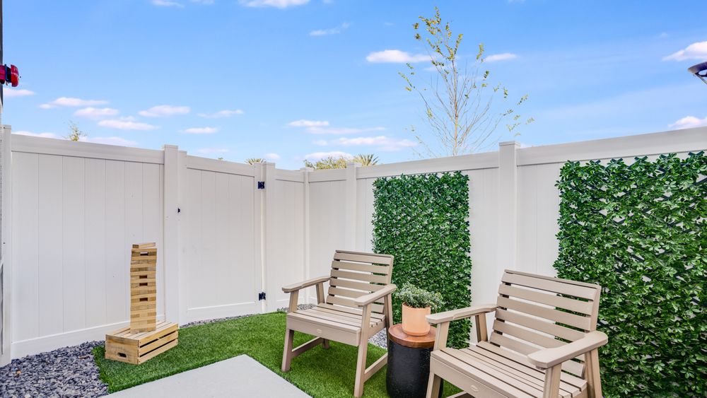 15_Unit-1_Yardly-Bellalago_Orlando_Private-Backyards_Townhome-for-Rent