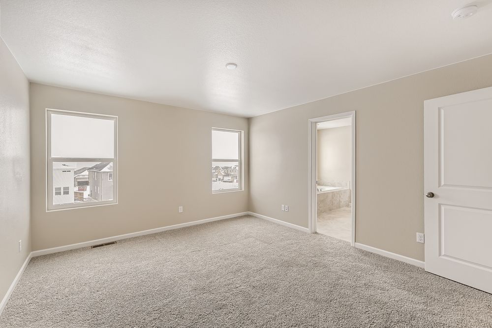 16 2nd Floor Primary Bedroom