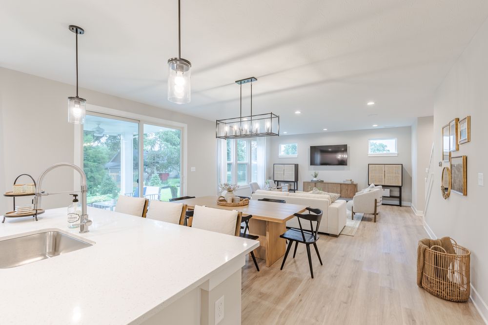 16 Kitchen