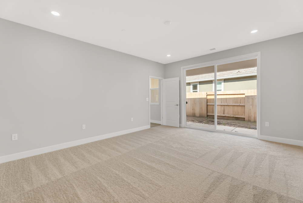 Home for Sale 1726 Lakeridge Lane Lot 568, Lincoln, CA 95648