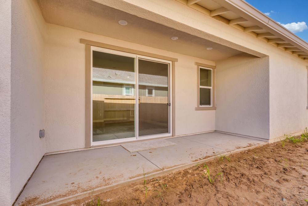 Home for Sale 1726 Lakeridge Lane Lot 568, Lincoln, CA 95648