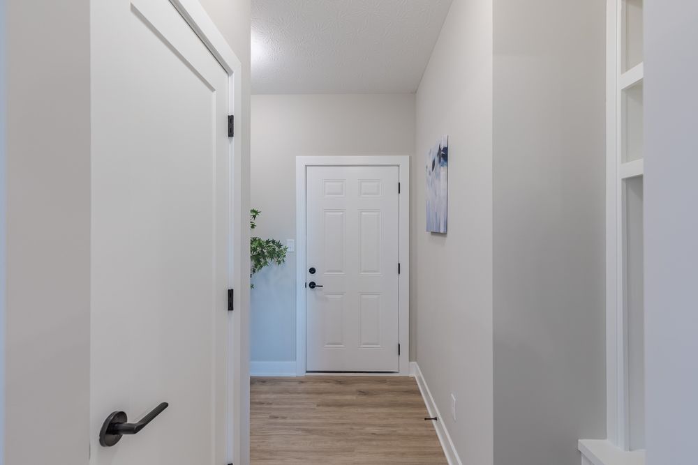 17 Garage Entry