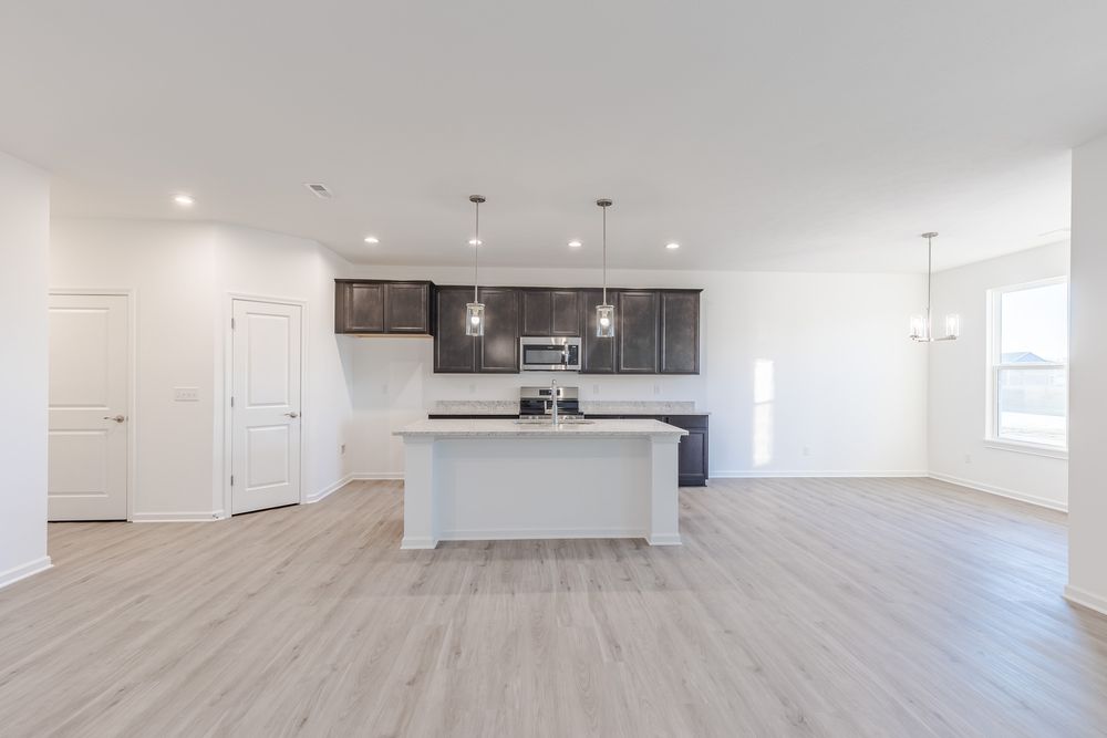 17 Kitchen