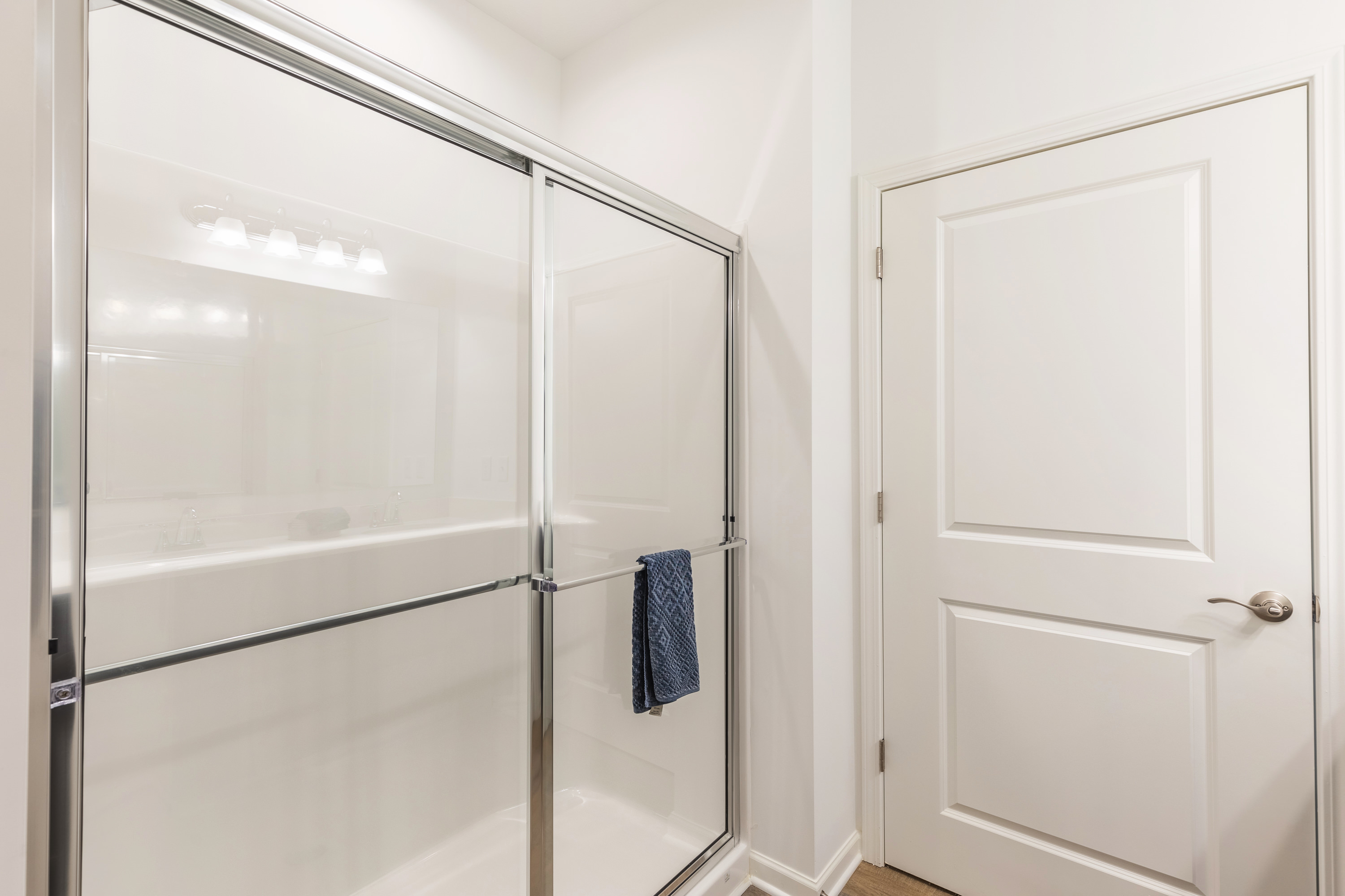 17 Primary Bathroom