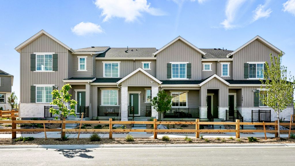 Parterre Townhome Model Building Exterior RESIZED.jpg