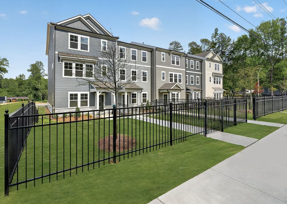 hj-nc-raleigh-buffalo-townes-greystone-lot-31-corner-02.jpg