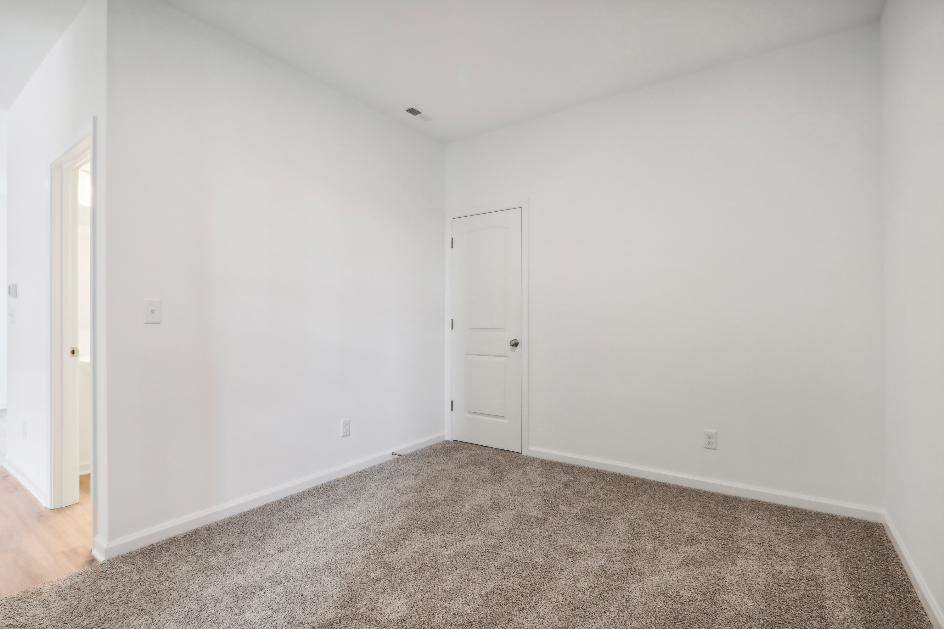 18 Flex Room