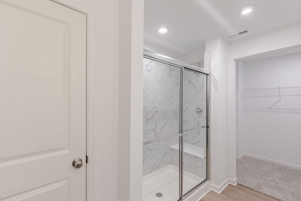 18 Primary Bathroom