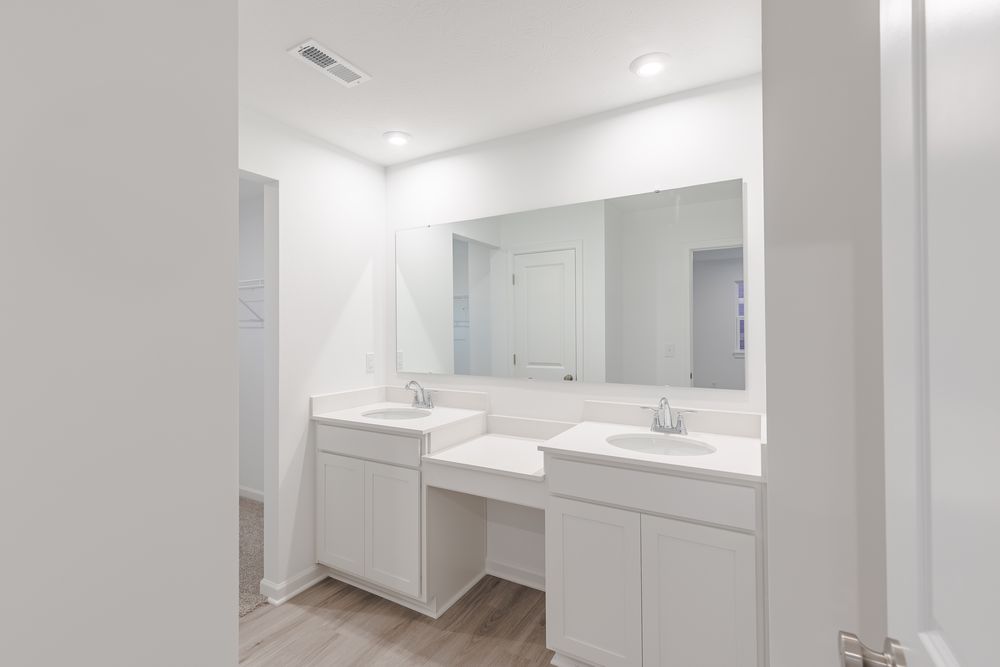 18 Primary Bathroom