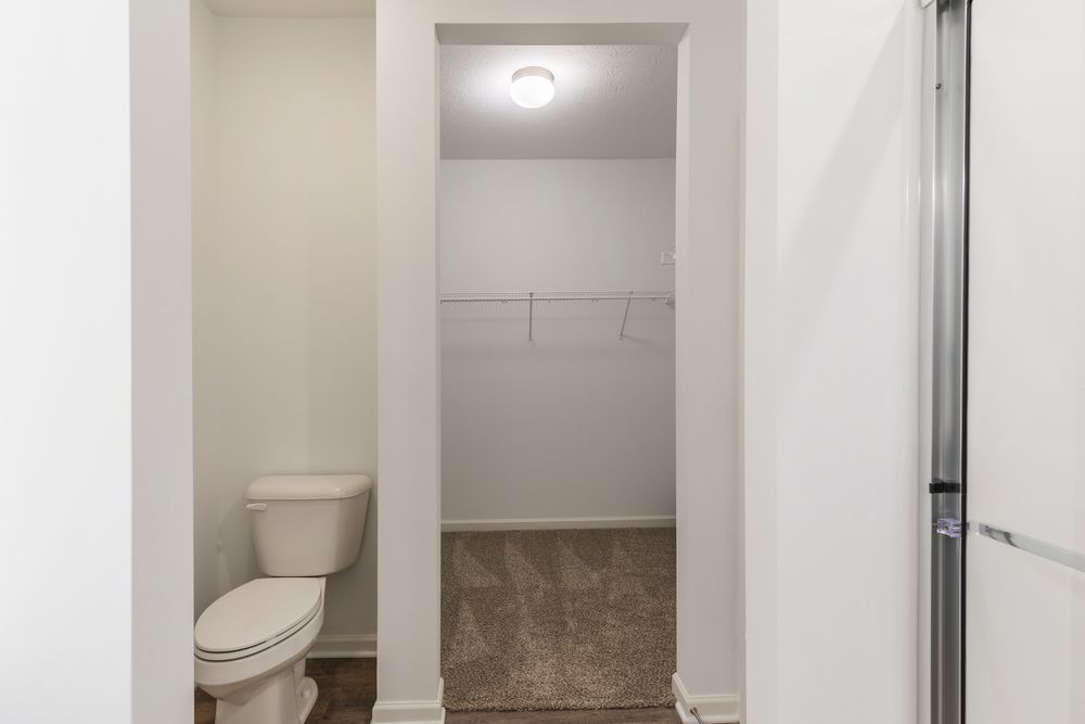 18 Primary Bathroom