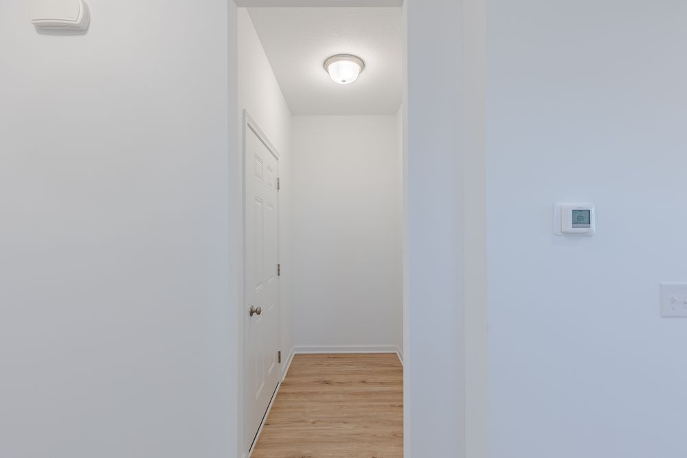 19 Garage Entry