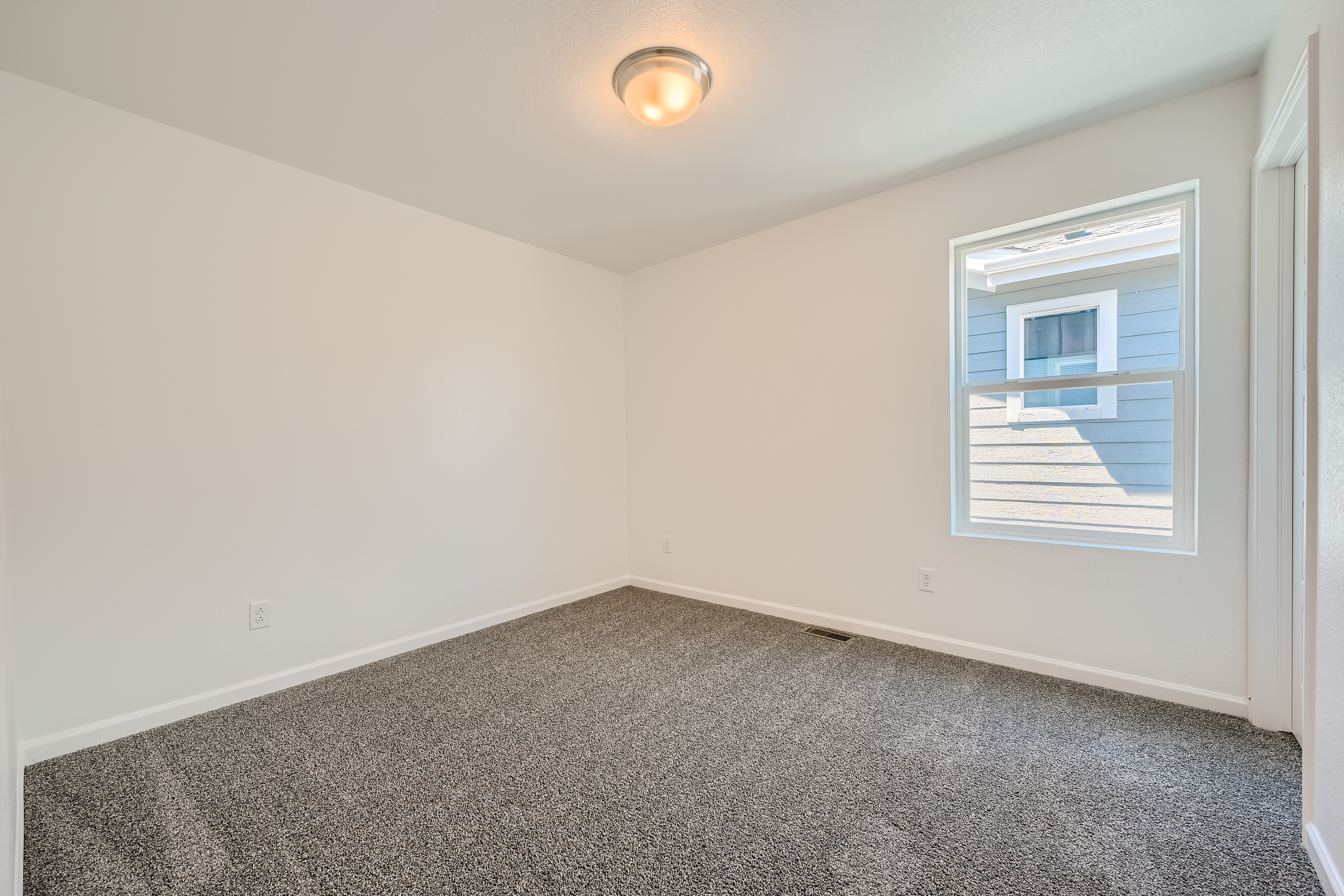 20 2nd Floor Bedroom