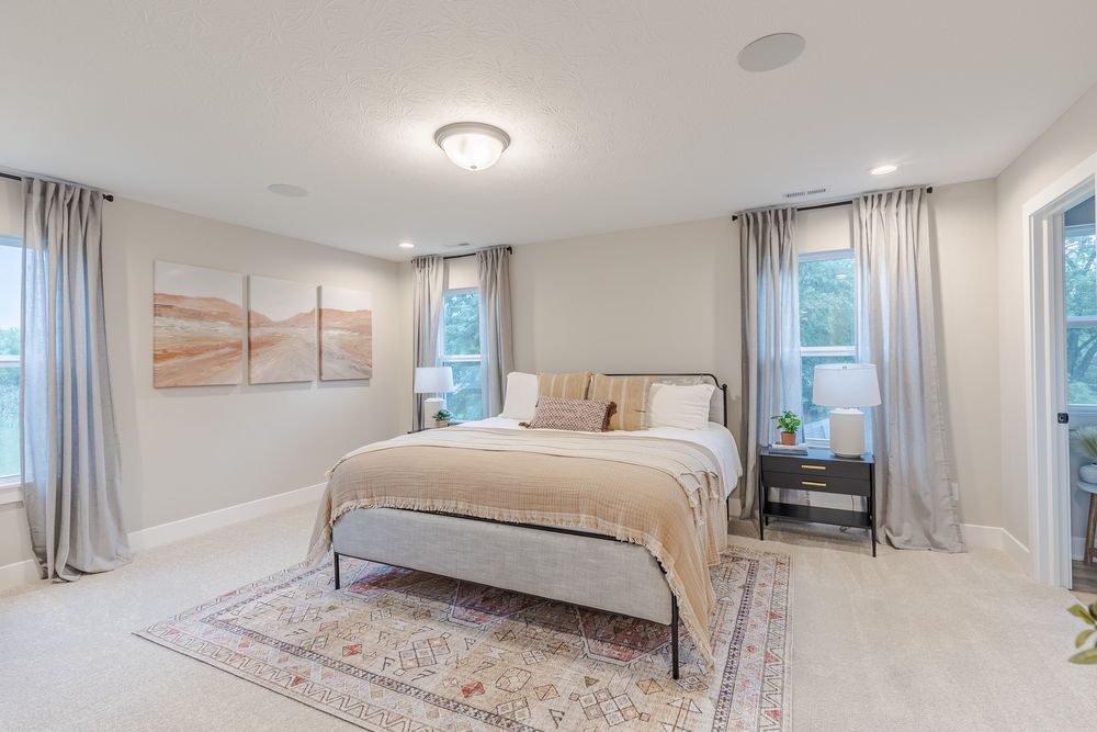 20 Primary Bedroom