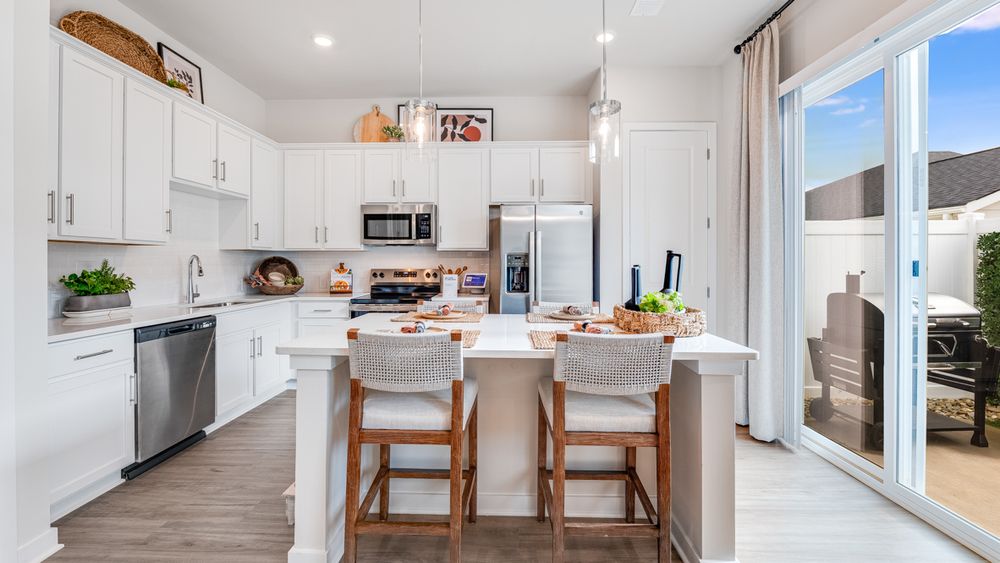03_Yardly-Elevate_Pet-friendly_Apartment-Home_for-Rent_with-Private-Backyard.jpg