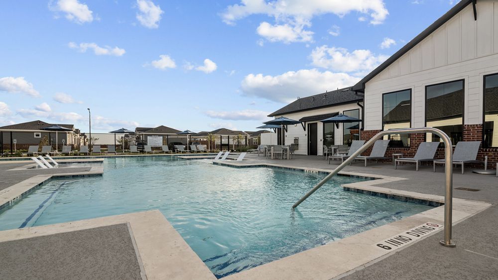 22-for-rent-houston-Cypress_Pool