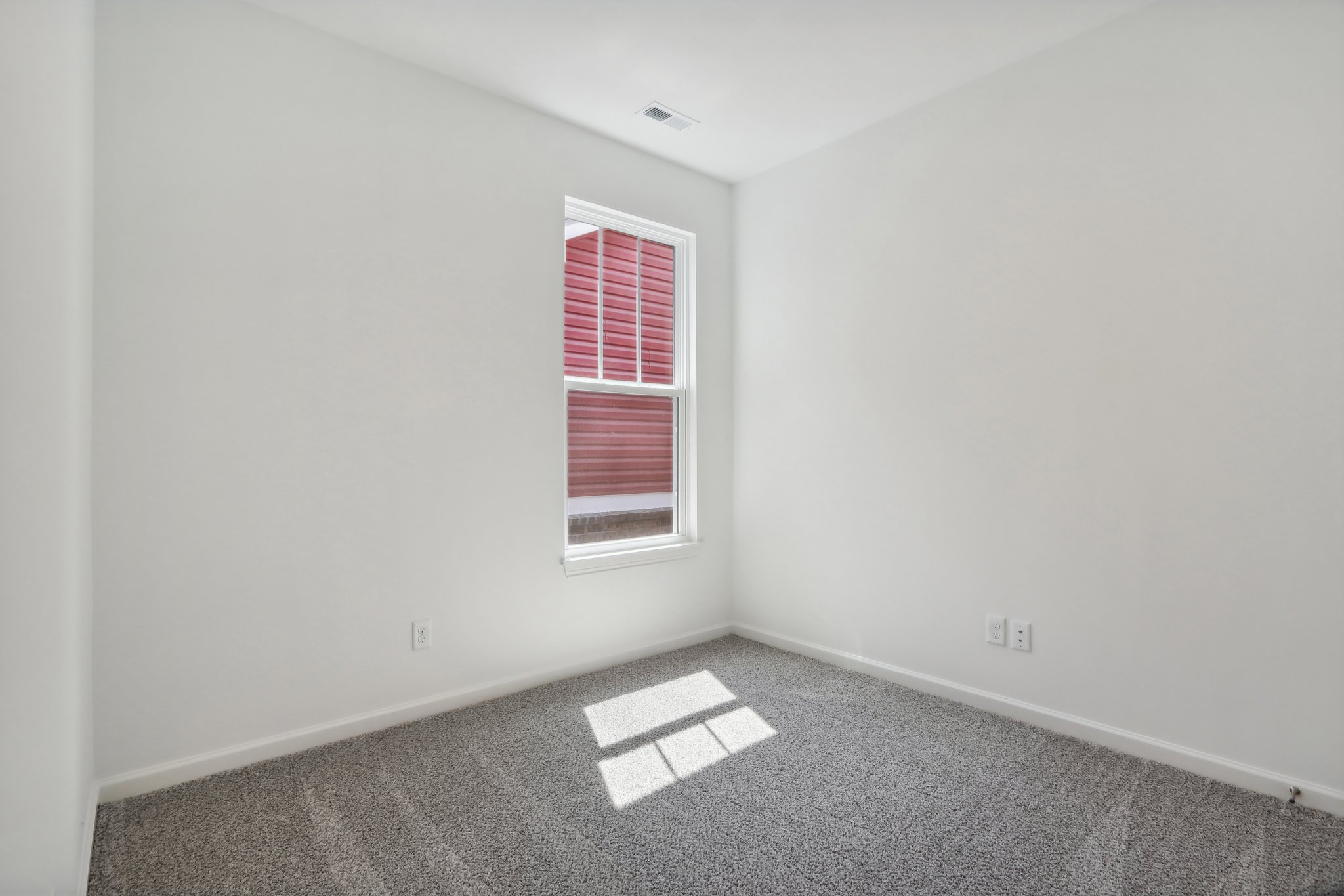 23 Bedroom