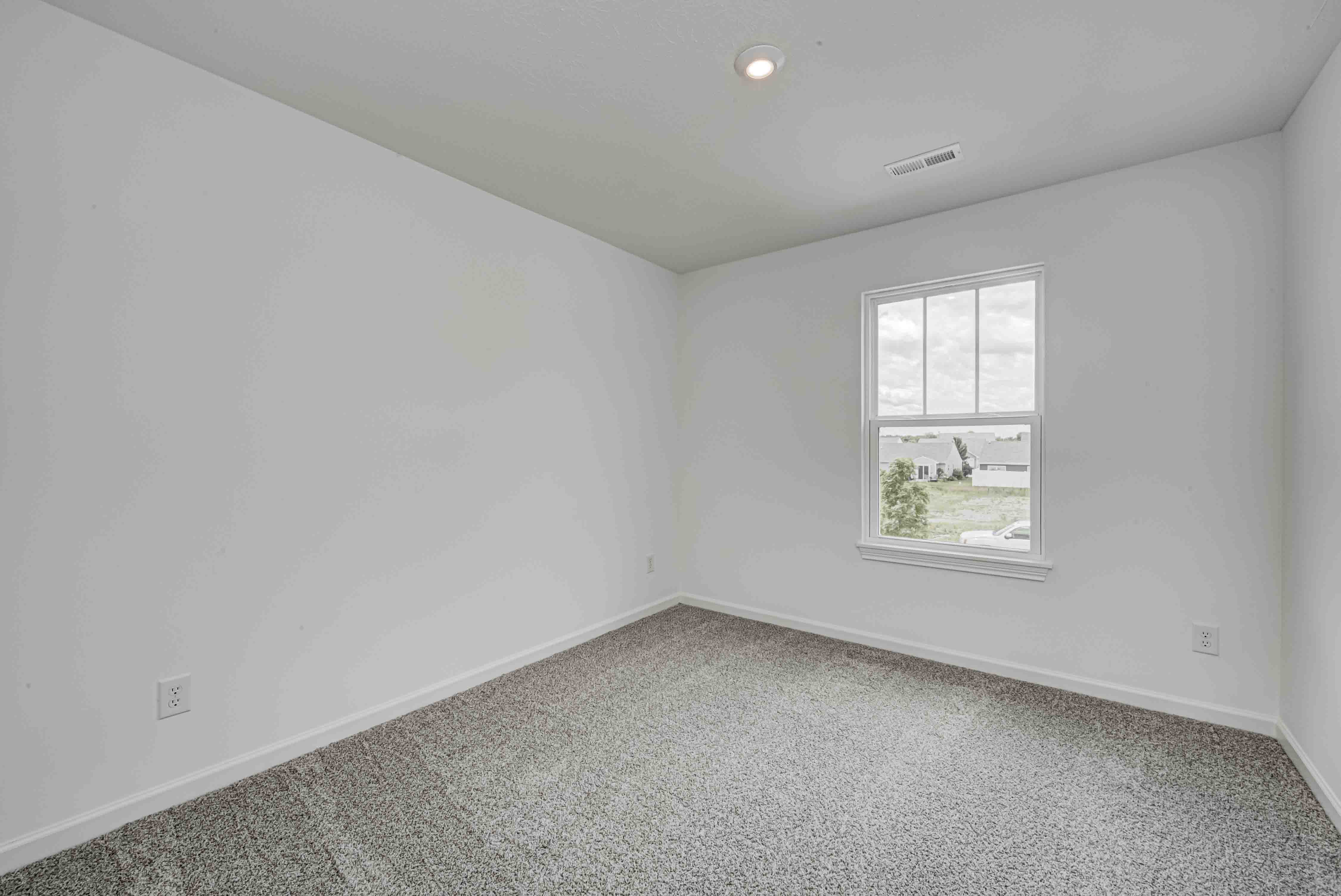 23 Bedroom